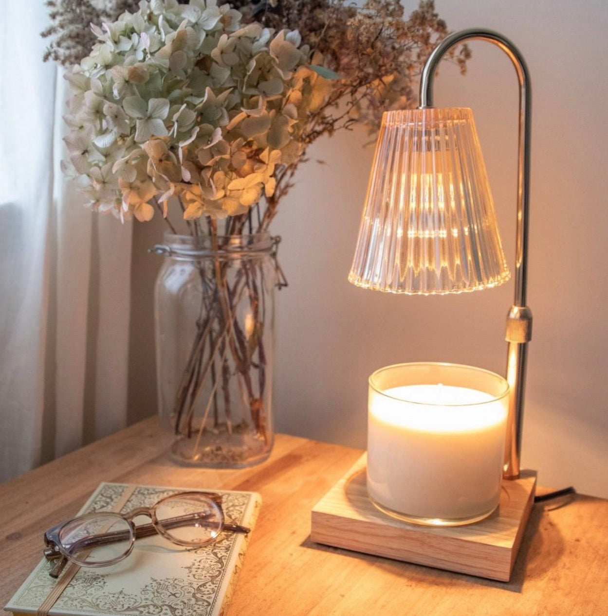Flameless Candle Warmer Lamp